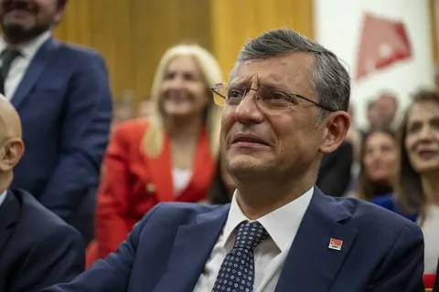 CHP'de kürsü için kılıçlar çekildi: Grup toplantısında neler olacak? TBMM'de güvenlik önlemleri! 4